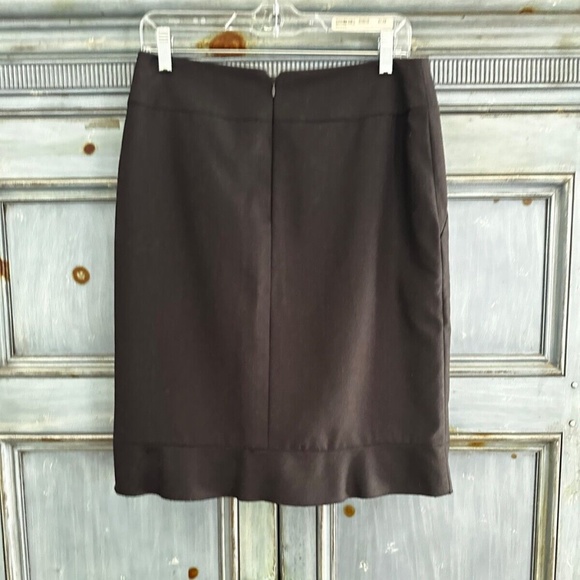 Authentic Chanel straight wool/cashmere skirt size 40 Made in France - Picture 6 of 8